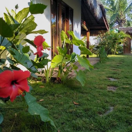 Nanas Homestay Bungalow Гілі-Аїр Екстер'єр фото